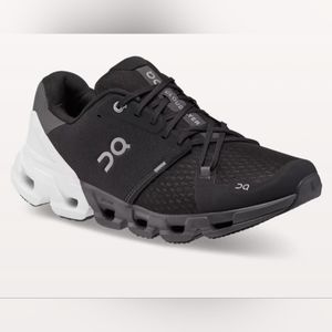 On Running Cloudlyer 4 Wide Shoes